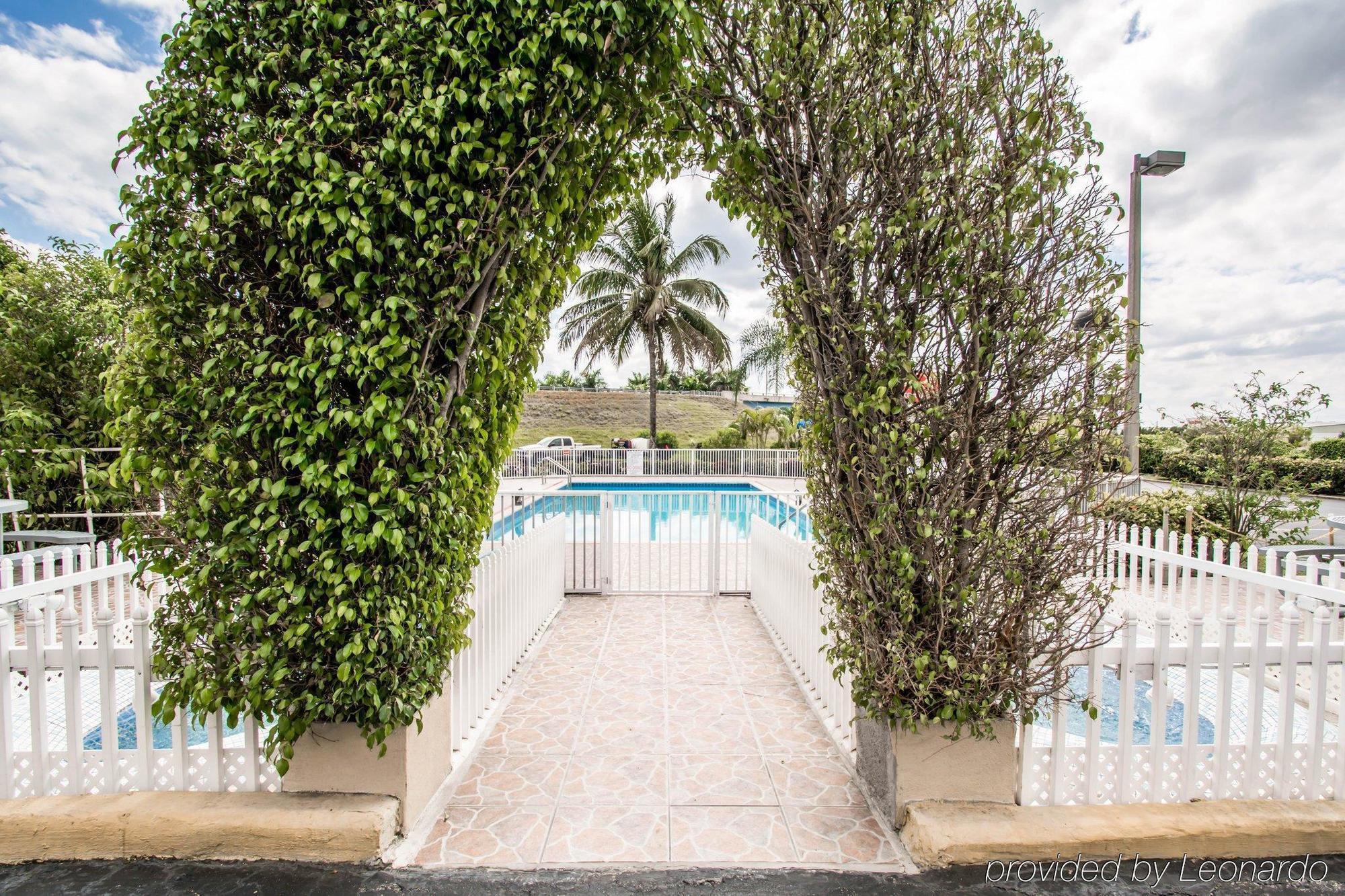 Belmont Inn & Suites Florida City Luaran gambar